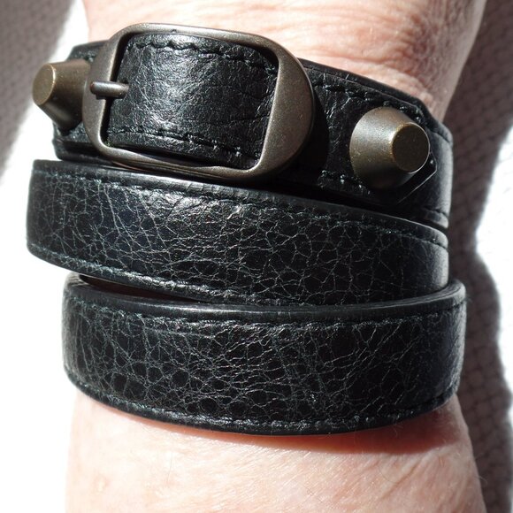 BALENCIAGA F/W 2011 NWOT  Bracelet Agneau Arena LeatherTriple Wrap BLACK - Picture 1 of 12